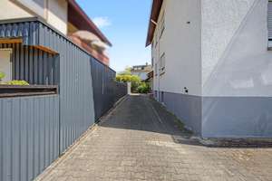 Einziehen und wohlfühlen – renovierte 4-Zimmer-Wohnung mit großem Balkon, EBK und Stellplatz – Die vollständige Adresse der Immobilie erhältst du vom Anbieter., 76547 Sinzheim – Vorschaubild 5