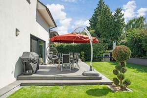 Exklusives Einfamilienhaus in Bestlage von Berlin-Rudow – moderne Technik trifft Familienidylle – Die vollständige Adresse der Immobilie erhältst du vom Anbieter., 12355 Rudow, Berlin – Vorschaubild 11