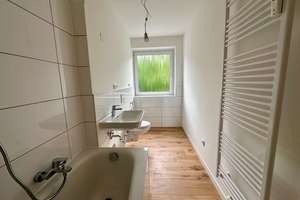 Hochwertige 4-Zimmer-Wohnung mit Balkon in Nürnberg Langwasser – Herzogstandstraße 34, 90471 Langwasser Nordwest, Nürnberg – Vorschaubild 7