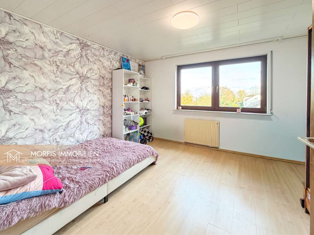 Immobilie in Besigheim - **3-Zimmer-Wohnung mit Balkon & TG-Stellplatz in beliebter Lage von Besigheim** - Bild 4