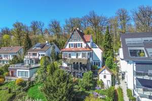 Vaihingen/Dachswald: Charmantes 3-Familienhaus in Aussichtslage