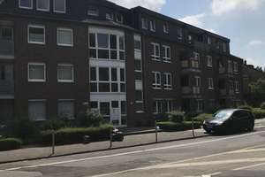 Helle 2 Zimmer Wohnung mit Balkon und Wohlfühlatmosphäre