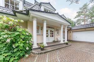Stilvolles Familiendomizil mit großzügigem Grundriss und Charakter! – Die vollständige Adresse der Immobilie erhältst du vom Anbieter., 21149 Neugraben-Fischbek, Hamburg – Vorschaubild 2