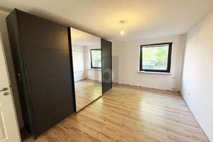 MODERNISIERT, ZENTRAL MIT SÜDBALKON – Die vollständige Adresse der Immobilie erhältst du vom Anbieter., 24534 Stadtmitte, Neumünster – Vorschaubild 4