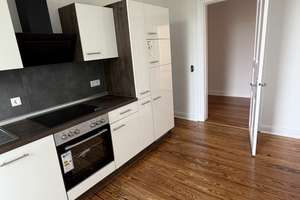 Lebendig wohnen in Kiel: Renovierte 3-Zimmer-Wohnung mit Balkon – Düppelstraße 82, 24105 Blücherplatz, Kiel – Vorschaubild 12
