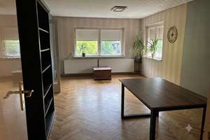 Fast 1.000 m² Gartenparadies bei Berlin –  Einfamilienhaus, 4 Garagen & außergewöhnlich viel Platz – Die vollständige Adresse der Immobilie erhältst du vom Anbieter., 15366 Neuenhagen bei Berlin – Vorschaubild 11