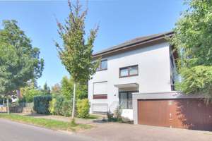 Maisonette mit Aussicht & Potential – 121 m² in Top-Lage von Heilbronn – Die vollständige Adresse der Immobilie erhältst du vom Anbieter., 74074 Heilbronn, Heilbronn – Vorschaubild 3