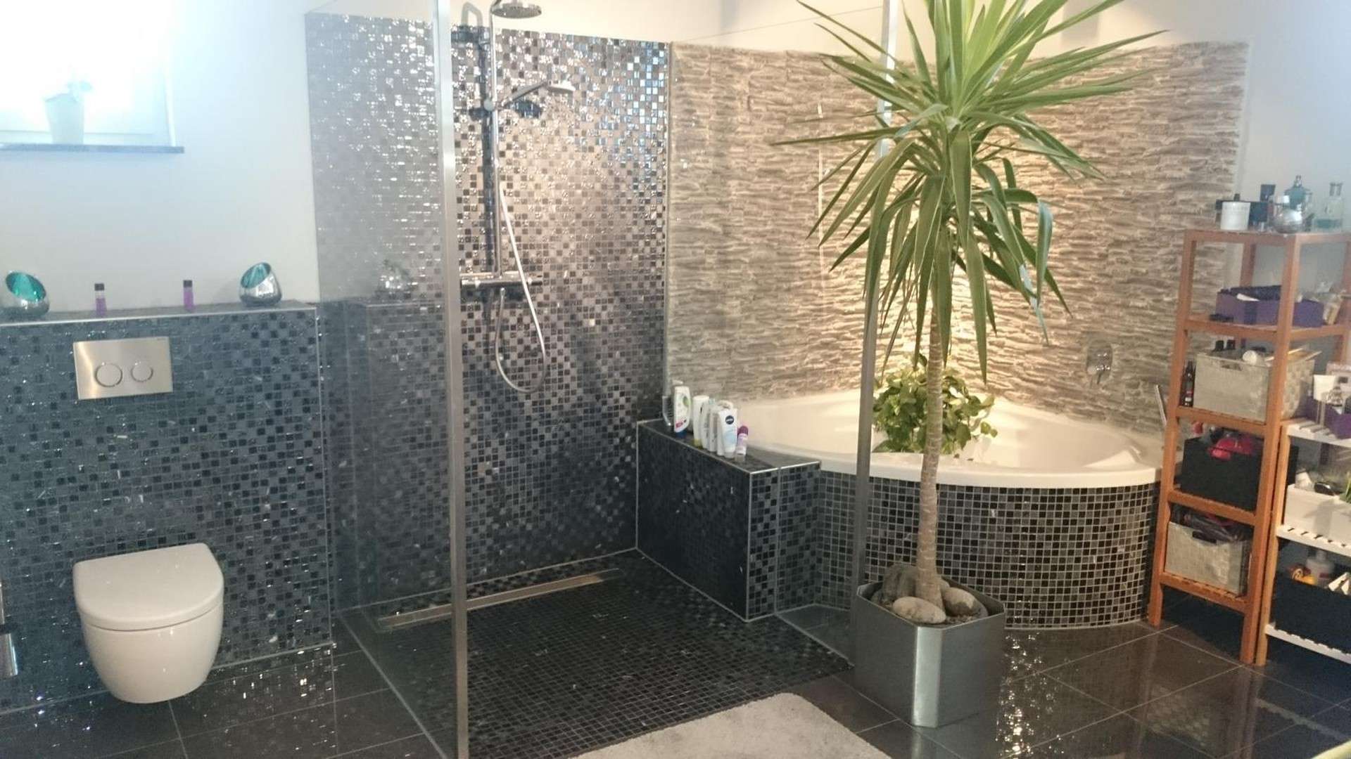 Immobilie in Kleines Wiesental - Einfamilienhaus KfW-75, Solarthermie-Anlage, Doppelgarage, ohne Keller provisionsfrei - Bild 0