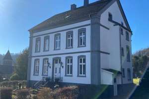Leben neben dem Schloss- Historisches Rentmeisterhaus in Antfeld – Oberdorf 15, 59939 Olsberg – Vorschaubild 3
