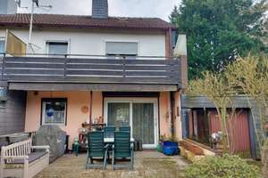 Vollunterkellertes Reihenendhaus (vermietet) mit Garten und Garage in guter Wohngegend  – Die vollständige Adresse der Immobilie erhältst du vom Anbieter., 24536 Einfeld, Neumünster – Vorschaubild 2