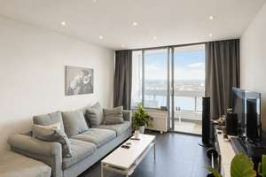 Skyline Living im Colonia Haus – Exklusiver Wohnkomfort mit Rheinpanorama – Die vollständige Adresse der Immobilie erhältst du vom Anbieter., 50735 Riehl, Köln – Vorschaubild 2