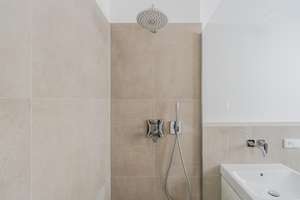 Repräsentativer Altbau in Bestlage: Frisch sanierte 4-Zimmer-Wohnung - bezugsfertig & provisionsfrei – Düsseldorfer Str. 34, 10707 Wilmersdorf, Berlin – Vorschaubild 8