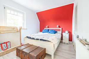 Familienfreundliche Villa mit großem Grundstück und zwei Terrassen am Saseler Markt – Die vollständige Adresse der Immobilie erhältst du vom Anbieter., 22393 Sasel, Hamburg – Vorschaubild 12