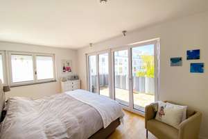 Exklusive Penthouse-Maisonette-Wohnung mit toller Dachterrasse! – Die vollständige Adresse der Immobilie erhältst du vom Anbieter., 65189 Südost, Wiesbaden – Vorschaubild 12