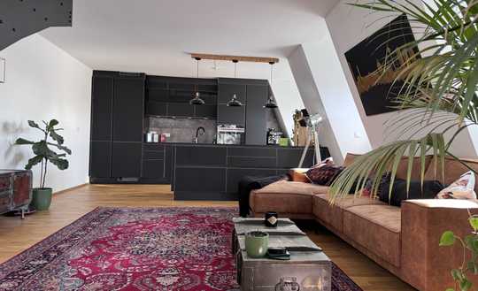 Exklusive, stilvolle Maisonette mit Dachterrasse & Designküche über den Dächern von Neckarau