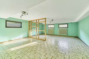 ++ Lichtdurchflutetes Architektenhaus mit Terrasse, Garten und 2 Garagen in beliebter Wohnlage ! ++ – Die vollständige Adresse der Immobilie erhältst du vom Anbieter., 76877 Offenbach an der Queich – Vorschaubild 37