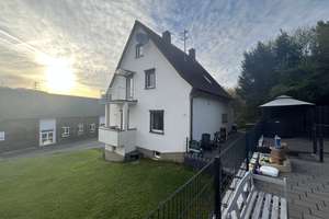 Einfamilienhaus mit Einliegerbereich & provisionsfrei In Siegen-Eiserfeld – Die vollständige Adresse der Immobilie erhältst du vom Anbieter., 57080 Eiserfeld, Siegen – Vorschaubild 3