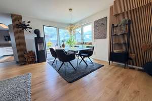 Wohnen mit Weitblick – stilvoller Lebensraum mit sonniger Dachterrasse – 45239 Heidhausen, Essen – Vorschaubild 2