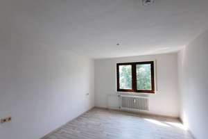 3-Zimmer-Wohnung in Pforzheim-Haidach – Beuthener Str. 11, 75181 Haidach, Pforzheim – Vorschaubild 3