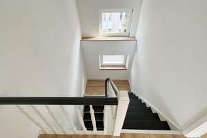 4,5-Zimmer Maisonette-Wohnung mit Dachterrasse in Krefeld Stadtmitte – Die vollständige Adresse der Immobilie erhältst du vom Anbieter., 47798 Stadtmitte, Krefeld – Vorschaubild 8