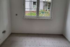 schöne, ruhige und helle 2 Zimmer EG Wohnung in Postdam Eiche – Kaiser-Friedrich-Str. 120F, 14469 Eiche, Potsdam – Vorschaubild 3
