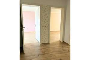 Grüne Oase im Erdgeschoss: Gemütliche 3-Zimmer-Wohnung mit eigenem Garten, Balkon & Keller – Ferdiand-Lassalle-Str. 15, 42855 Schöne Aussicht, Remscheid – Vorschaubild 9