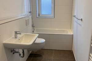 Modernisierte 3-Zimmer-Wohnung mit Einbauküche im Zooviertel Hannover  – Die vollständige Adresse der Immobilie erhältst du vom Anbieter., 30175 Zoo, Hannover – Vorschaubild 2