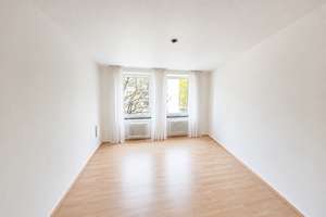 Attraktive 2 Zi-Wohnung in bester Lage – Düsselstraße  78, 40219 Unterbilk, Düsseldorf – Vorschaubild 3