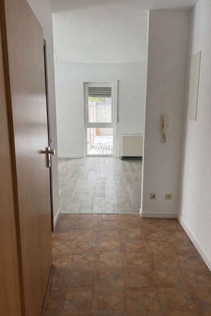 Immobilie in Sinzheim - Charmante 1-Zimmer-Erdgeschosswohnung mit Balkon und Stellplatz in Sinzheim - Bild 2