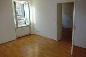 Altbau-Highlight in der Maxvorstadt: Stilvolle 2‑Zimmer‑Wohnung mit gläsernem Lift – provisionsfrei – Die vollständige Adresse der Immobilie erhältst du vom Anbieter., 80335 Sankt Benno, München – Vorschaubild 5