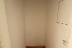 hochwertige 2-Raum-Wohnung in der KTV mit zwei Balkonen, EBK und Tageslichtwannenbad – Klopstockstraße 4, 18057 Kröpeliner-Tor-Vorstadt, Rostock – Vorschaubild 9