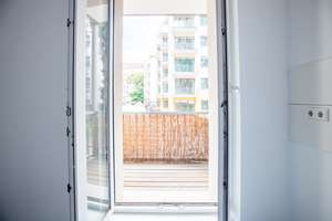 Für Stadtliebhaber: 2-Zimmer-Wohnung mit Balkon und modernem Tageslichtbad nahe Boxhagener Platz – Simplonstraße 53a, 10245 Friedrichshain, Berlin – Vorschaubild 7