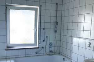 Großzügige 2-Zimmer-Wohnung mit Wintergarten, Aufzug in ruhiger Lage, TG-Stellplatz zusätzlich – Eselsbergsteige 162, 89075 Eselsberg, Ulm – Vorschaubild 4