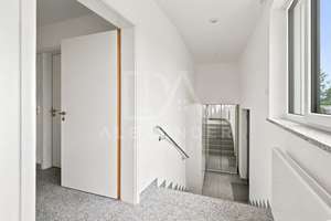 Attraktive 3-Zimmer-Erdgeschosswohnung mit Terrasse in Fürstenfeldbruck – Die vollständige Adresse der Immobilie erhältst du vom Anbieter., 82256 Fürstenfeldbruck – Vorschaubild 2