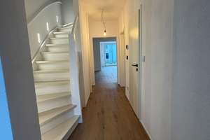 Reihenmittelhaus mit Garten, kernsaniert – ruhige Lage in Stuttgart-Bergheim