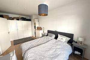 Charmante 2-Zimmer-Eigentumswohnung mit Garten, ausgebautem Kellerraum inklusive WC und Garage in be – 40545 Oberkassel, Düsseldorf – Vorschaubild 13
