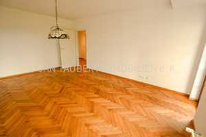**ZENTRALES WOHNEN IM ALSTERTAL** renovierte 2-Zimmer-Wohnung mit sonnigem Balkon + TG – Hamburg – Vorschaubild 6