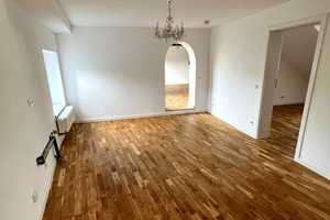 Große 5-Zimmer-Wohnung mit Balkon in der Nähe vom Phönix See zu vermieten – Dortmund – Vorschaubild 6