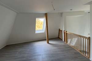 Sonnige und großzügige Maisonette-Wohnung in Kiel-Düsternbrook – Die vollständige Adresse der Immobilie erhältst du vom Anbieter., 24105 Düsternbrook, Kiel – Vorschaubild 11