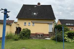Modernisieren oder Abriss in der Vogelsiedlung – Die vollständige Adresse der Immobilie erhältst du vom Anbieter., 30627 Groß-Buchholz, Hannover – Vorschaubild 2