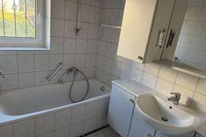 Großzügiges Einfamilienhaus in Erbach mit Einliegerwohnung in Hanglage – viel Platz & Potenzial – Die vollständige Adresse der Immobilie erhältst du vom Anbieter., 89155 Erbach – Vorschaubild 7