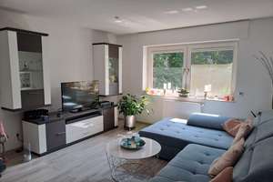 Stilvolle, moderne  2 -Zimmer-Wohnung mit Balkon, Garage und EBK in Gelsenkirchen-Buer – Die vollständige Adresse der Immobilie erhältst du vom Anbieter., 45894 Buer, Gelsenkirchen – Vorschaubild 2
