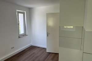 Schöne Dachgeschoß Wohnung in Bo-Ehrenfeld, Nähe Wiesental – Friederikastr. 145, 44789 Südinnenstadt, Bochum – Vorschaubild 5