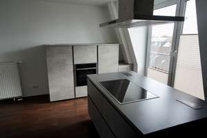 Traumhafte Dachgeschoss-Maisonette-Wohnung über den Dächern von Deutz.  PROVISIONSFREI! – Die vollständige Adresse der Immobilie erhältst du vom Anbieter., 50679 Deutz, Köln – Vorschaubild 5