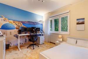 Property thumbnail 10