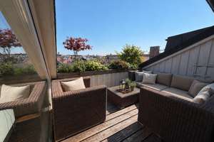 Hochwertige Stadtwohnung mit Dachterrasse