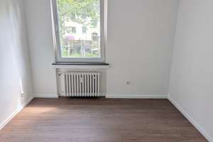 *umfangreich renoviert* *eigener Balkon* *allg. Garten* *Parkplatz mögl.* – Am Zehnthof 38, 45139 Frillendorf, Essen – Vorschaubild 10