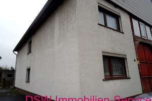 Wohnhaus mit Garagen und großer Grünfläche! – Die vollständige Adresse der Immobilie erhältst du vom Anbieter., 34388 Trendelburg – Vorschaubild 3