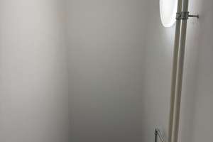 Hochwertig modernisierte 2-Zimmer-Wohnung mit Balkon in Berlin-Zehlendorf – Sachtlebenstraße 47b, 14165 Zehlendorf, Berlin – Vorschaubild 5