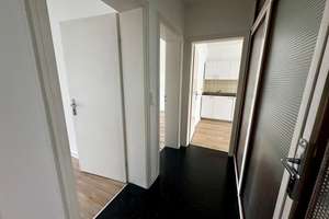 Wachmannquartier: ruhige 2 Zimmer Wohnung im 1. OG,  gr. Balkon m. Blick ins Grüne und Einbauküche – Die vollständige Adresse der Immobilie erhältst du vom Anbieter., 28209 Bürgerpark, Bremen – Vorschaubild 9